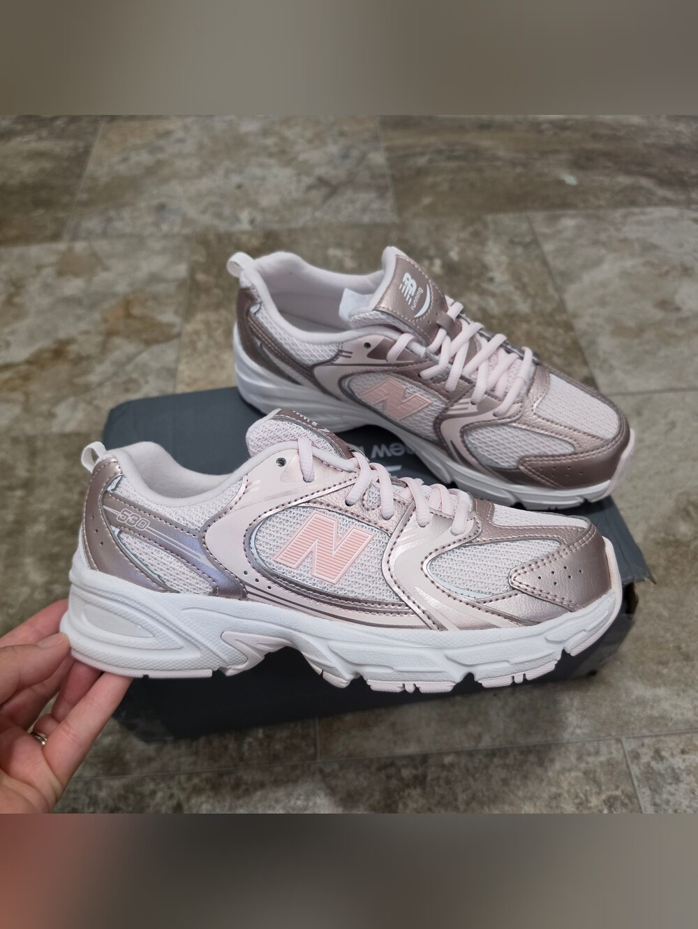 New Balance 530 Sneakers - Youth/Women